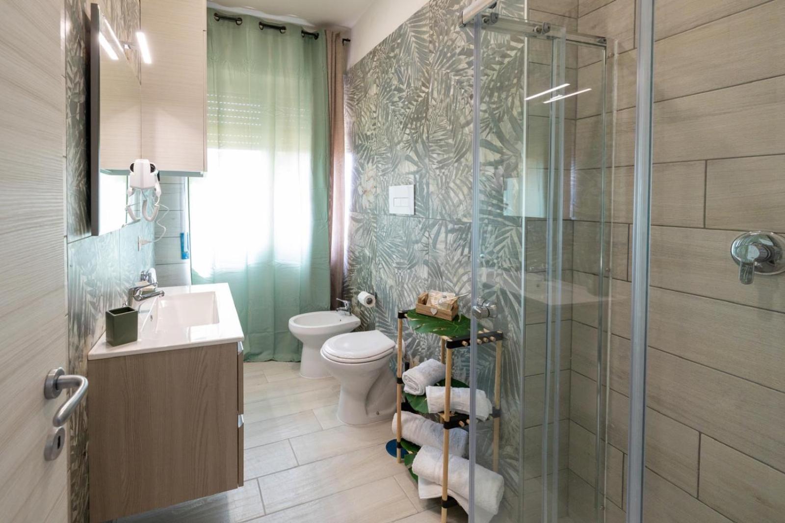 Parthenope Luxury House Guest house